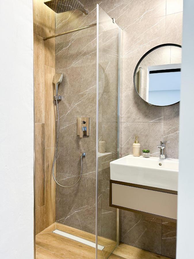 Apartments Saraden Vodice Esterno foto