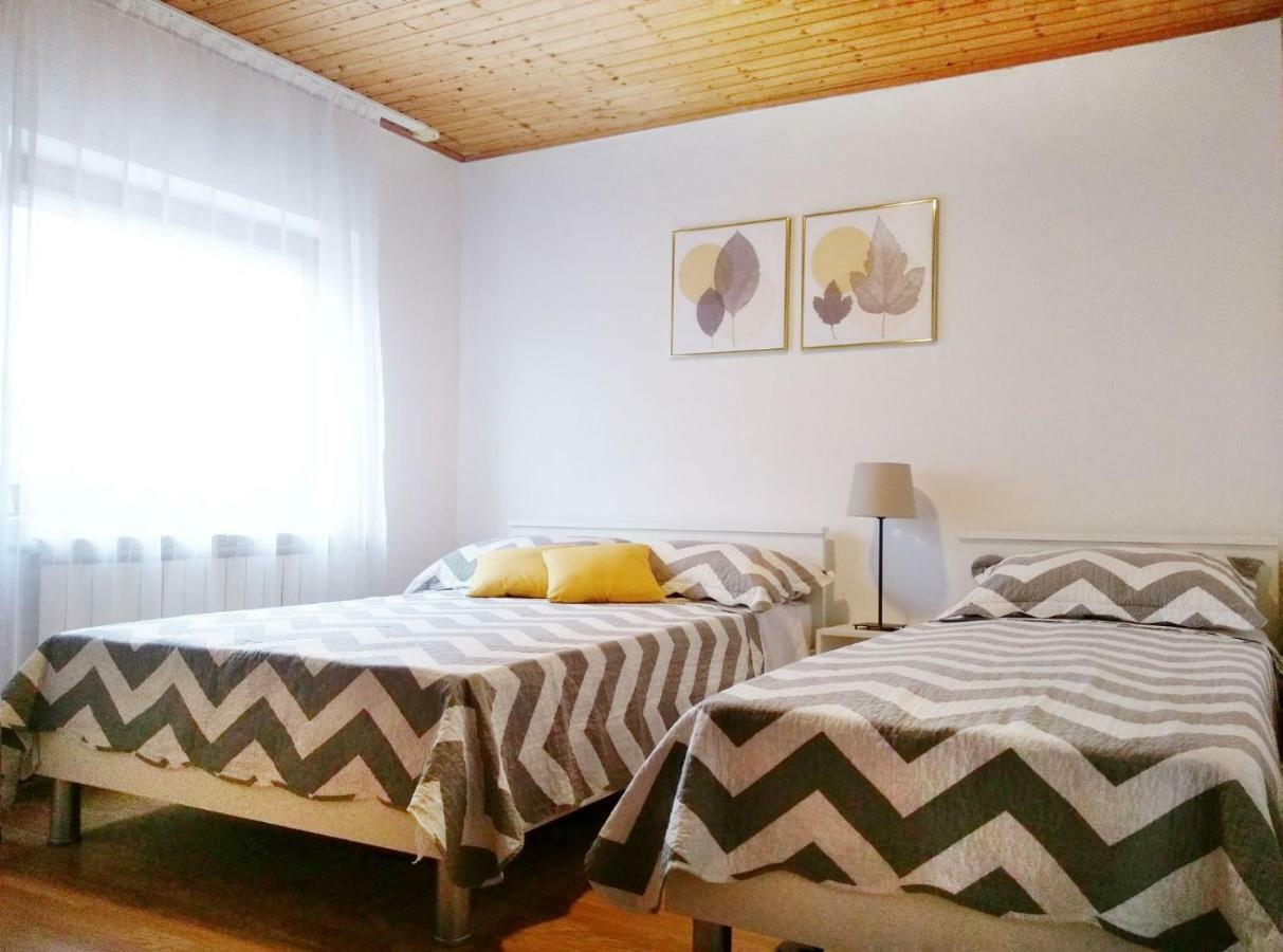 Apartments Saraden Vodice Esterno foto