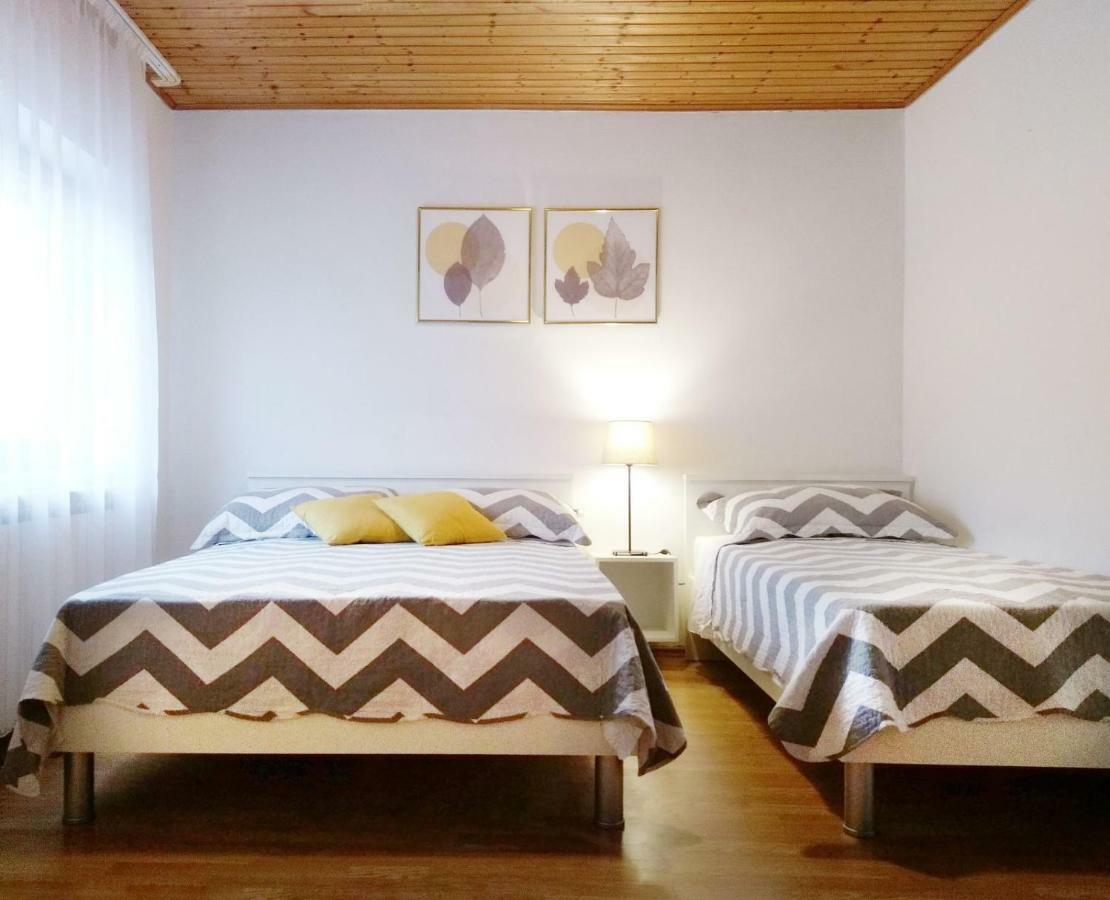 Apartments Saraden Vodice Esterno foto